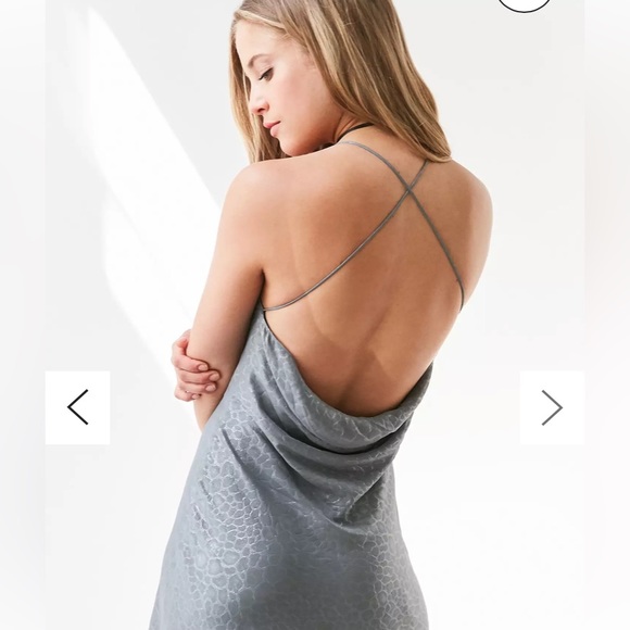 Cowl neck low back glistening midi dress - Picture 6 of 16